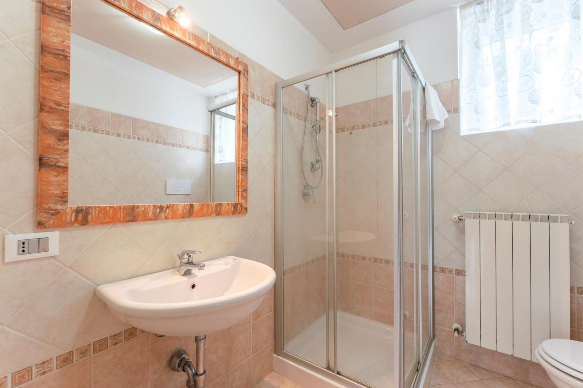 Matteotti Apartments ديسينسانو ديل غاردا المظهر الخارجي الصورة