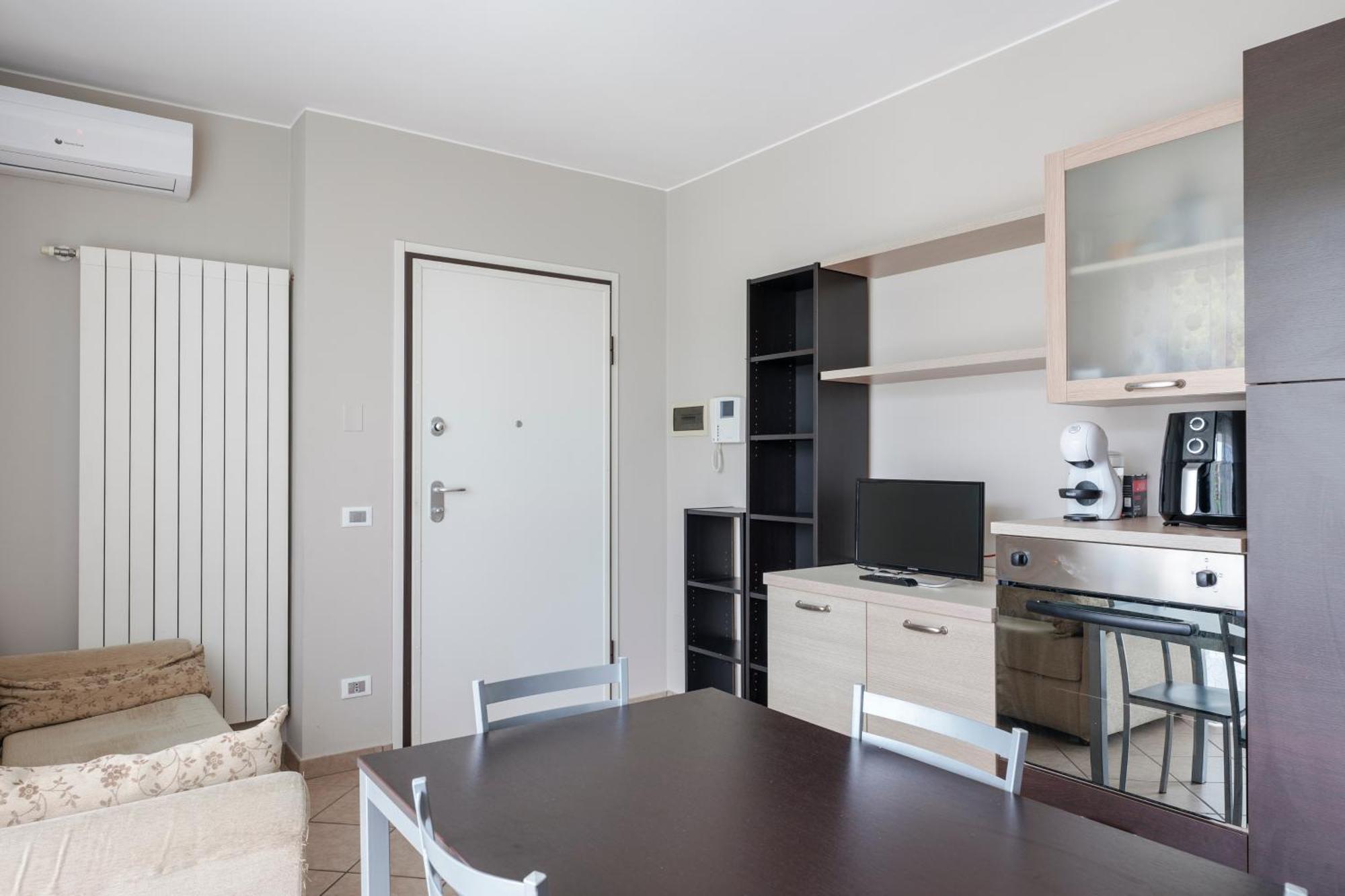 Matteotti Apartments ديسينسانو ديل غاردا المظهر الخارجي الصورة