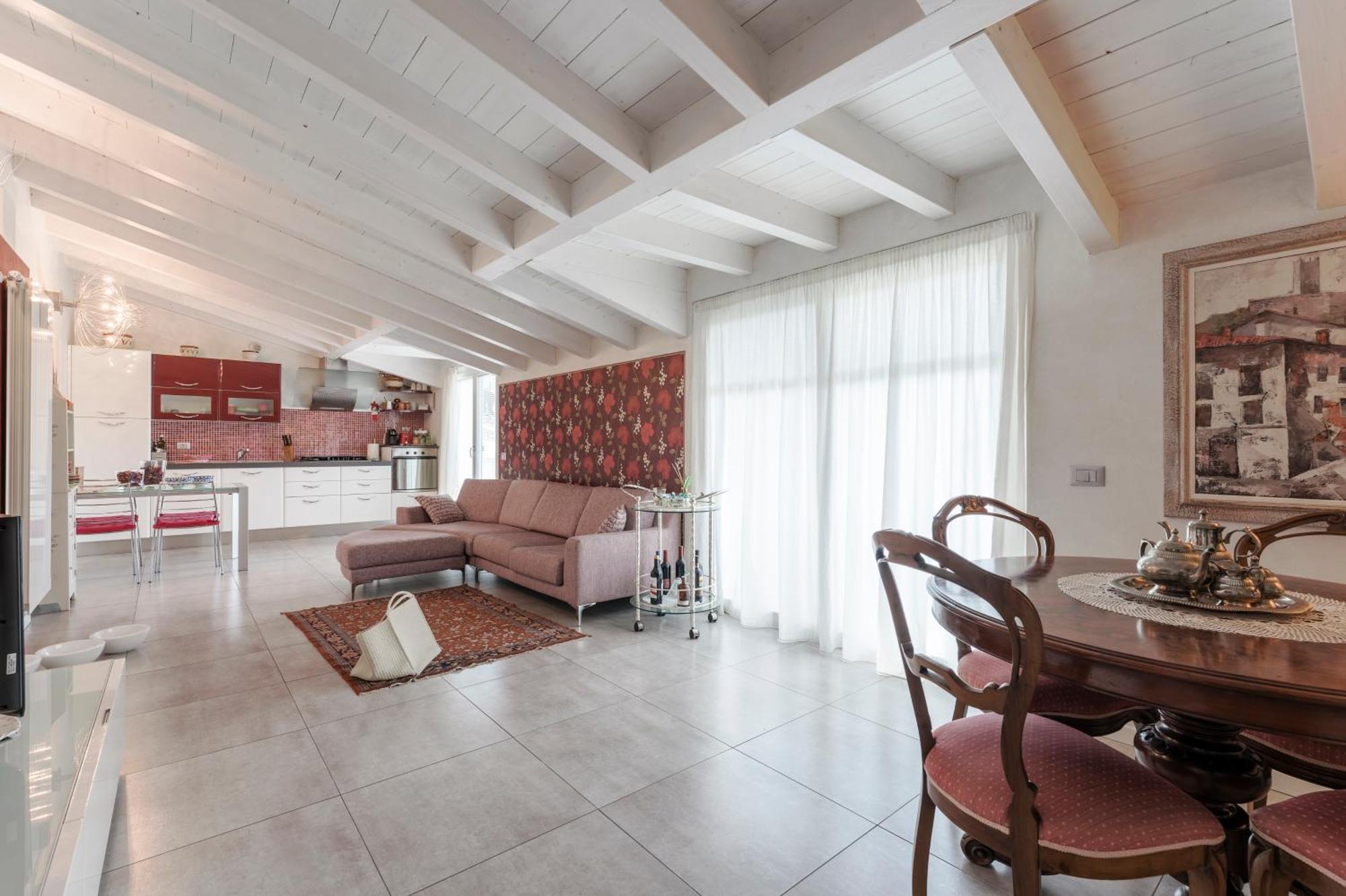 Matteotti Apartments ديسينسانو ديل غاردا المظهر الخارجي الصورة