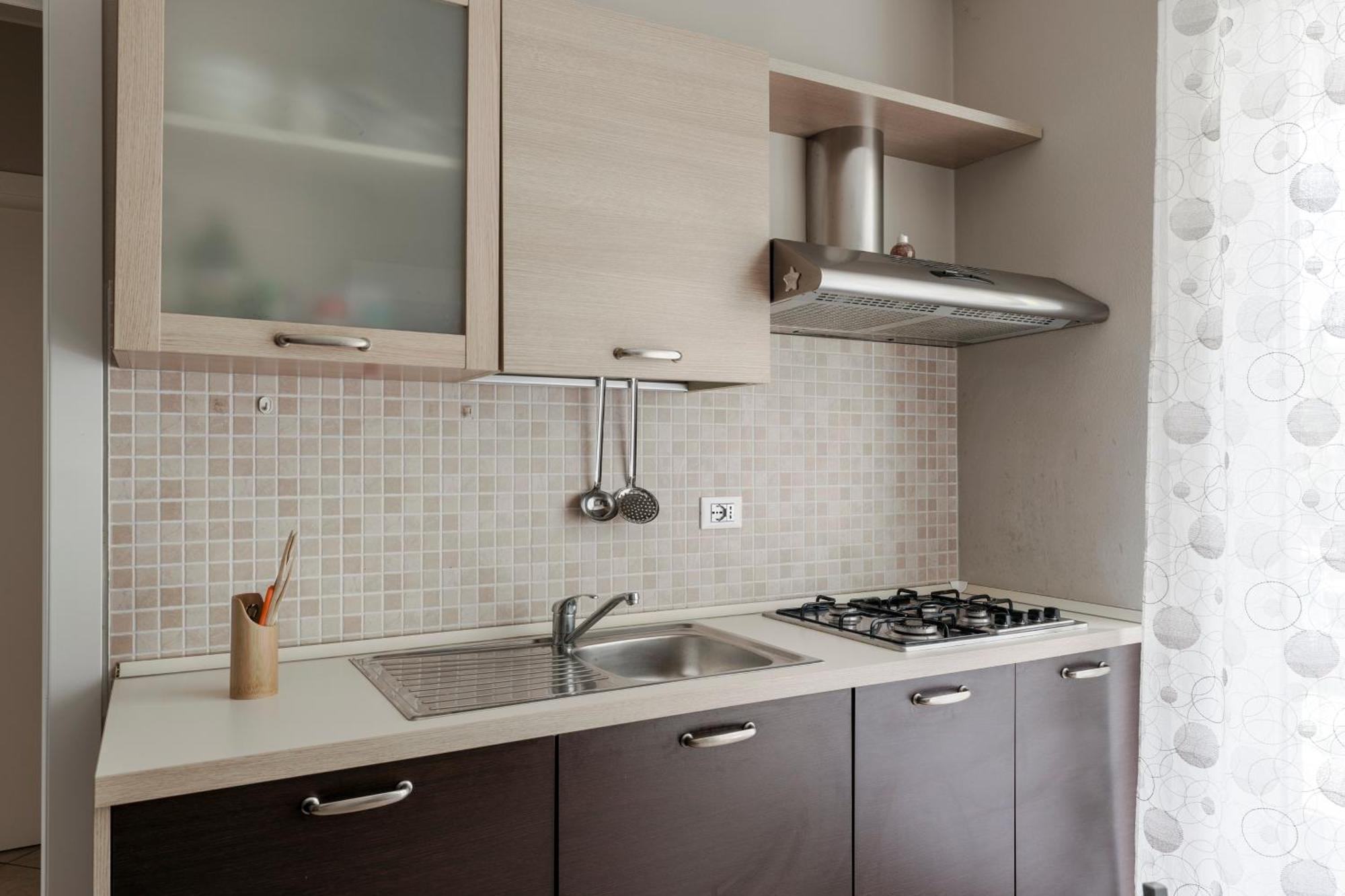 Matteotti Apartments ديسينسانو ديل غاردا المظهر الخارجي الصورة