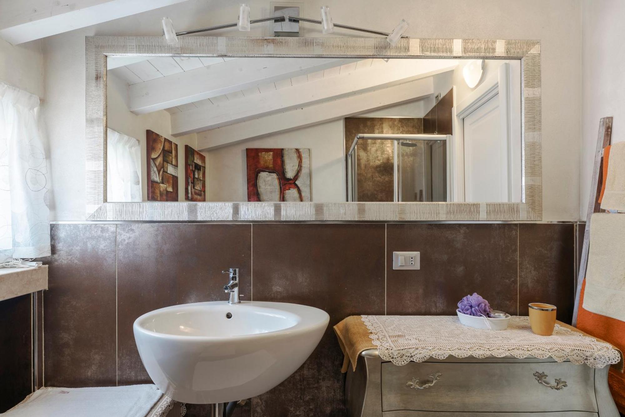 Matteotti Apartments ديسينسانو ديل غاردا المظهر الخارجي الصورة